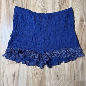 Free people women’s cotton lacey In Bloom Shortie XL Oceana navy blue shorts